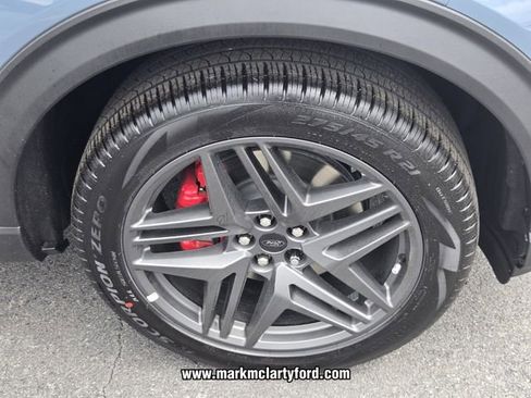 New 2026 Ford Explorer ST-Line AWD/4WD image 15