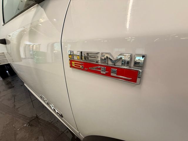 Used 2022 RAM 4500 Tradesman RWD image 38