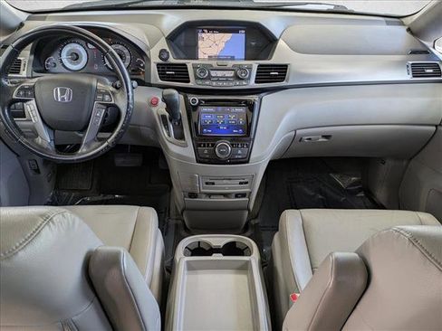 Used 2015 Honda Odyssey Touring Elite image 21