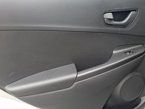 Certified 2023 Hyundai Kona SEL AWD/4WD image 13
