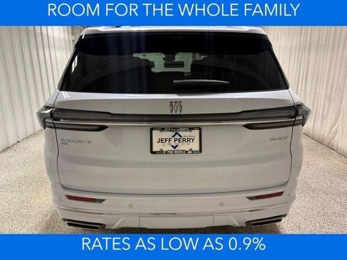 New 2026 Buick Enclave Avenir w/ Super Cruise Package image 4