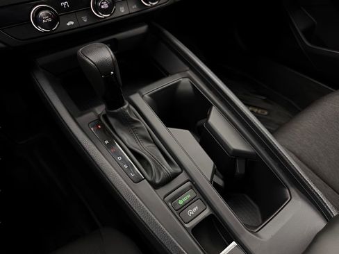 Used 2024 Honda Accord LX image 25