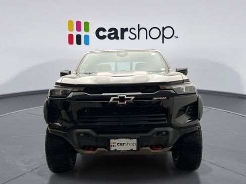 Used 2024 Chevrolet Colorado ZR2 w/ ZR2 Convenience Package III image 8
