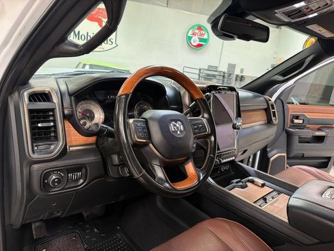 Used 2022 RAM 3500 Limited AWD/4WD image 29