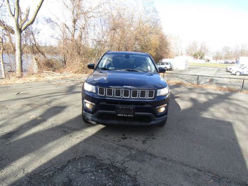 Used 2021 Jeep Compass Latitude image 10