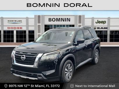 Used 2024 Nissan Pathfinder SL