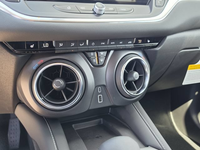 New 2026 Chevrolet Blazer LT w/ Convenience Package AWD/4WD image 27