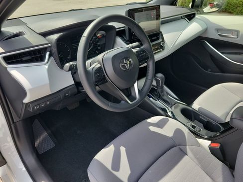 Used 2025 Toyota Corolla SE FWD image 14