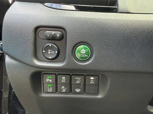 Used 2021 Honda Ridgeline Black Edition image 19