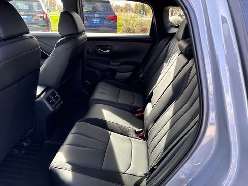 Certified 2025 Acura ADX A-Spec image 17