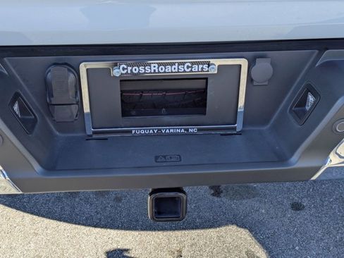 Certified 2023 Ford F150 Lariat w/ Equipment Group 502A High image 33