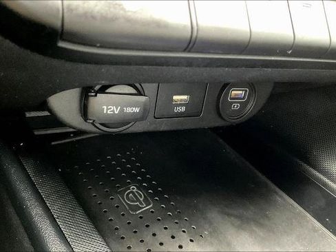 Used 2021 Hyundai Elantra SEL w/ Convenience Package FWD image 15