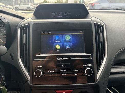 Certified 2021 Subaru Crosstrek 2.0i image 19