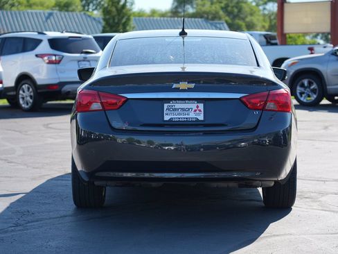 Used 2015 Chevrolet Impala LT FWD image 4