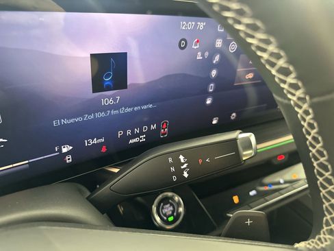 Used 2025 Buick Envision Sport Touring image 24