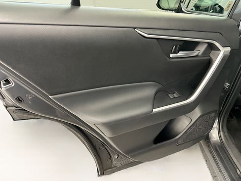 Used 2024 Toyota RAV4 XLE image 27