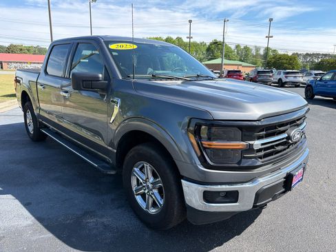 Used 2025 Ford F150 XLT w/ Equipment Group 301A Standard AWD/4WD image 1
