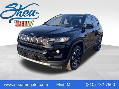 Used 2022 Jeep Compass Limited image 1