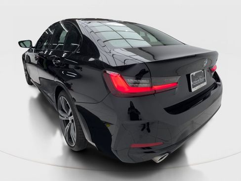 Used 2023 BMW 330i Sedan w/ Premium Package RWD image 10