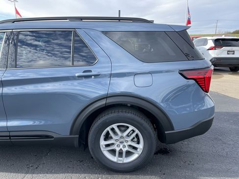 New 2026 Ford Explorer Active image 40