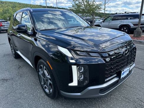 Used 2024 Hyundai Palisade Limited image 7