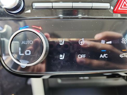 New 2025 Hyundai Tucson Limited image 23