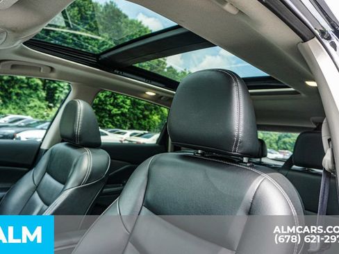Used 2024 Nissan Murano SV AWD/4WD image 18
