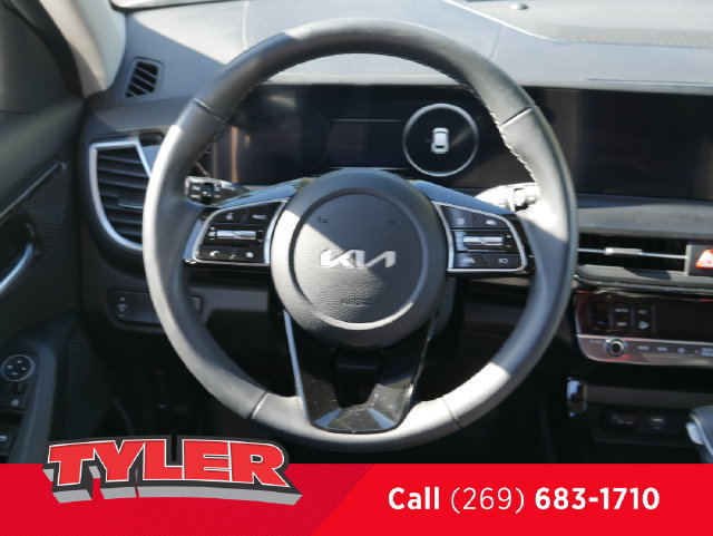 Used 2024 Kia Seltos X-Line AWD/4WD image 41