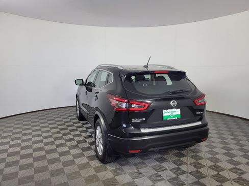 Used 2022 Nissan Rogue Sport SV AWD/4WD image 5