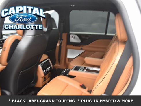 Used 2023 Lincoln Aviator Black Label Grand Touring w/ Class IV Trailer Tow Package image 14