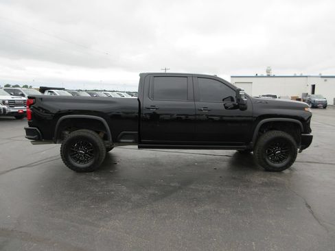 Certified 2026 Chevrolet Silverado 2500 ZR2 w/ LPO, Dark Essentials Package AWD/4WD image 5