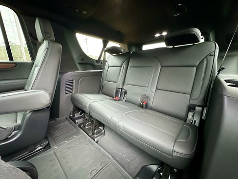 New 2026 GMC Yukon XL Denali w/ Sun & Power Step Package AWD/4WD image 28