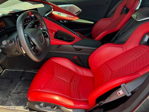 Used 2021 Chevrolet Corvette Stingray Preferred Cpe w/ Battery Protection Package RWD image 13