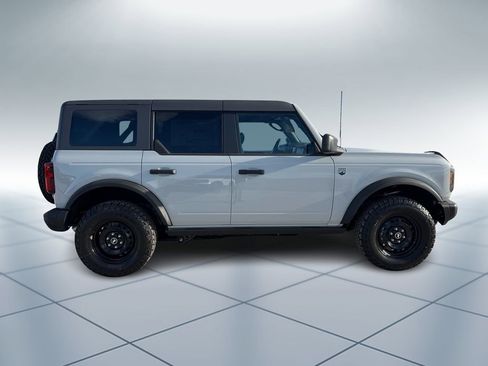 New 2026 Ford Bronco Big Bend w/ Black Diamond Package image 3