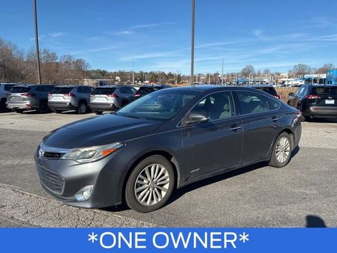 Used 2014 Toyota Avalon Limited image 5
