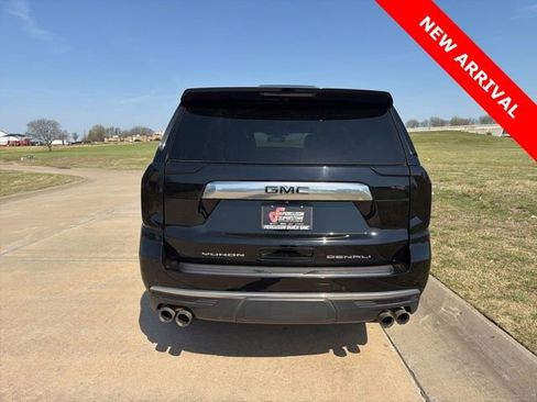 Used 2022 GMC Yukon Denali w/ Max Trailering Package image 4