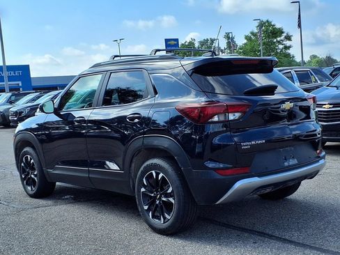 Used 2021 Chevrolet TrailBlazer LT w/ Premium Seating Package AWD/4WD image 6