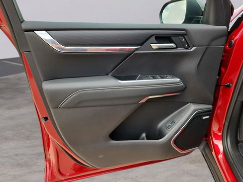 New 2026 GMC Acadia Elevation FWD image 11