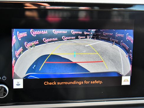 Used 2025 Toyota Camry LE FWD image 19