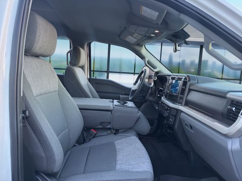 Used 2025 Ford F250 XLT image 18