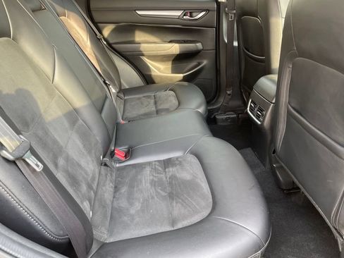 Used 2018 MAZDA CX-5 Touring w/ Preferred Equipment Package FWD image 23