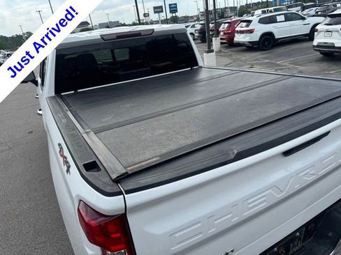 Used 2020 Chevrolet Silverado 1500 LTZ w/ LTZ Plus Package AWD/4WD image 5