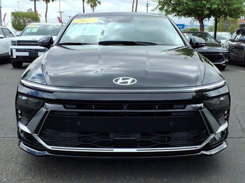 Certified 2025 Hyundai Sonata Limited FWD image 8