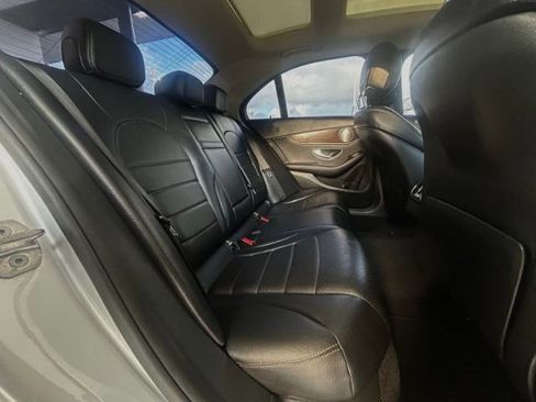 Used 2017 Mercedes-Benz C 300 4MATIC Sedan image 8