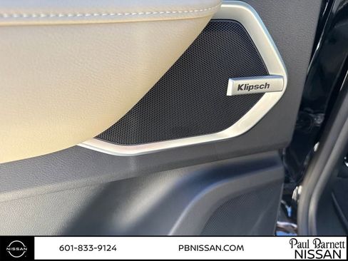 New 2025 Nissan Armada Platinum Reserve image 25