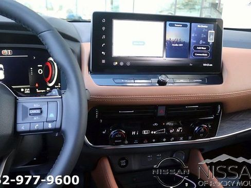 New 2026 Nissan Rogue Platinum w/ Platinum Premium Package AWD/4WD image 19