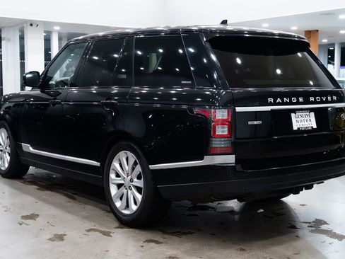 Used 2016 Land Rover Range Rover HSE image 6