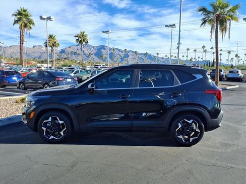 Used 2024 Kia Seltos EX image 12