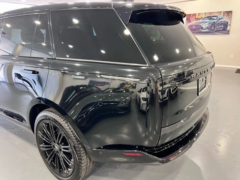 Used 2023 Land Rover Range Rover Long Wheelbase Autobiography AWD/4WD image 9