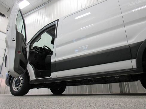 Used 2020 Ford Transit 150 Low Roof RWD image 23